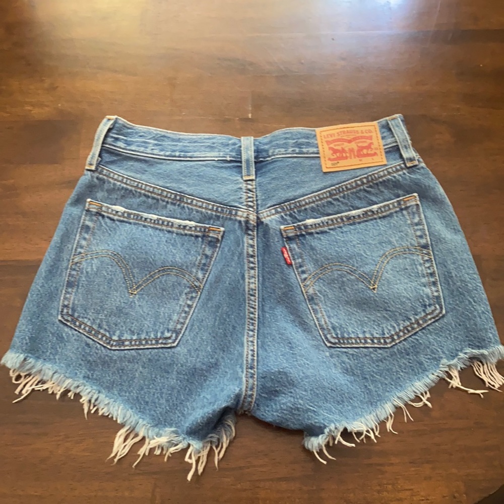 Levi’s 501 Denim Shorts - Picture 2 of 6